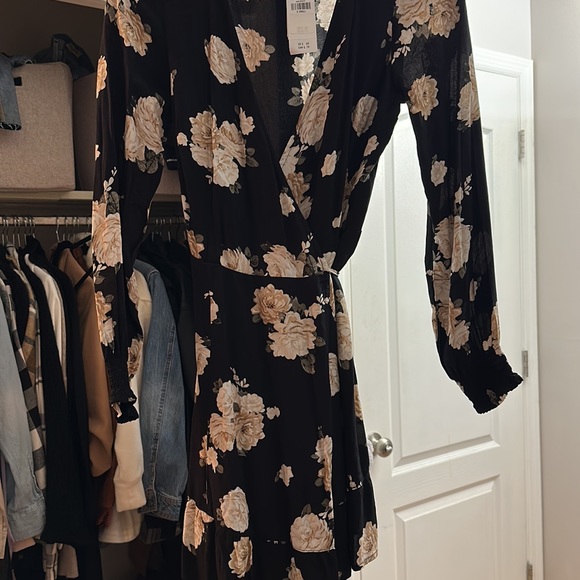 Abercrombie & Fitch long sleeve dress - Picture 3 of 3